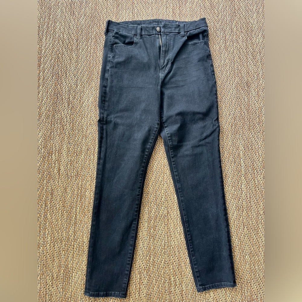 Woman’s American Eagle Jeggings 14R